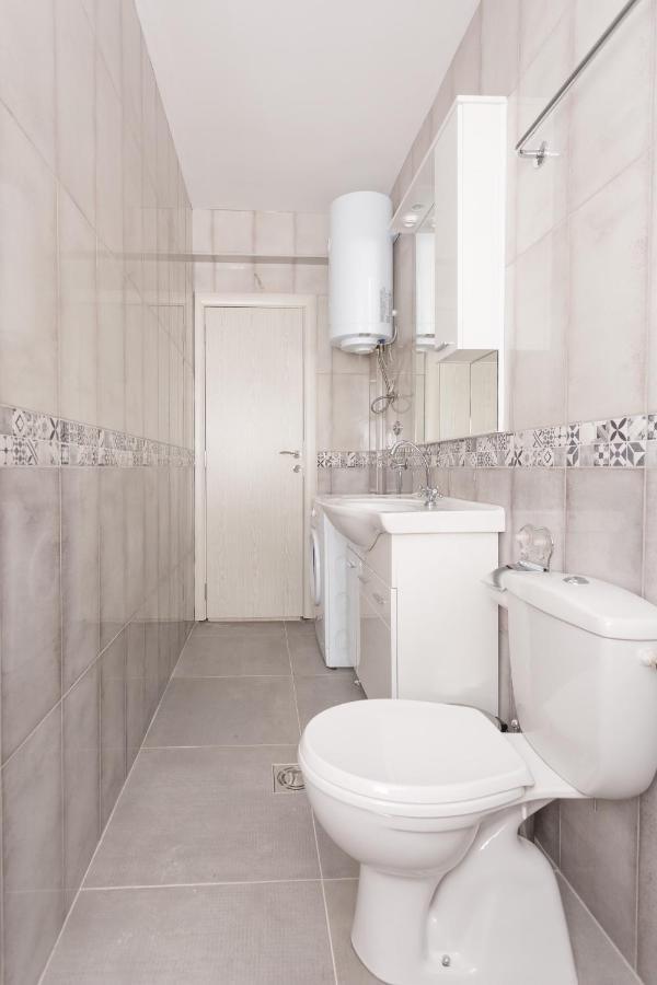 Apartman 2 *