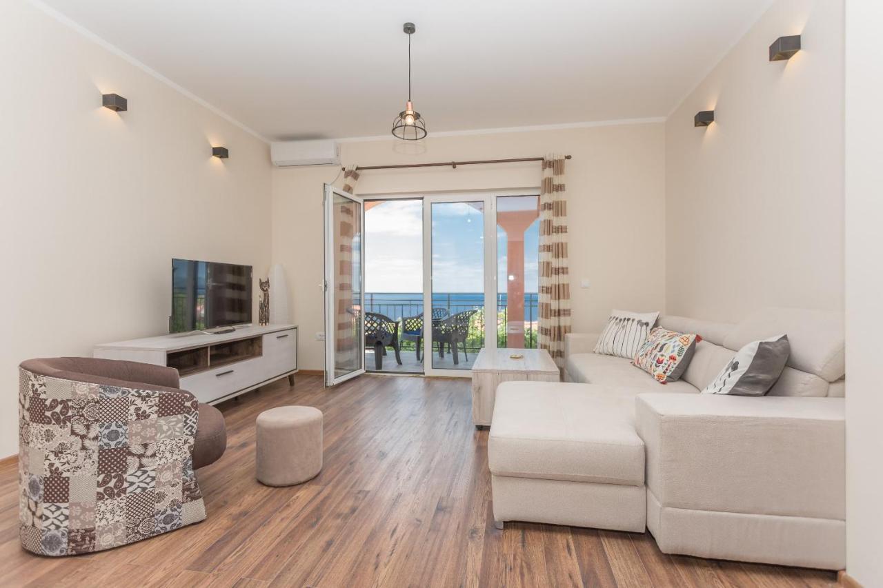 Apartman 2 *